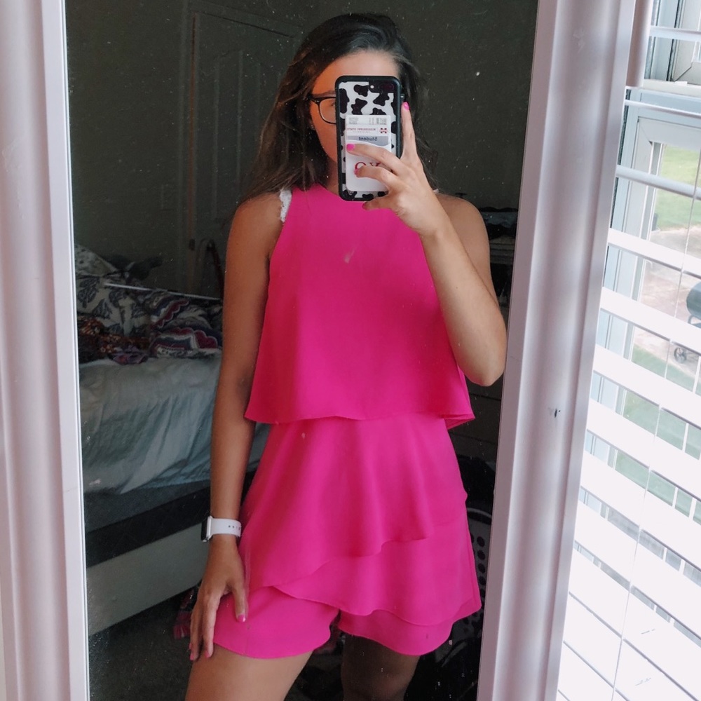 the cutest pink romper!!